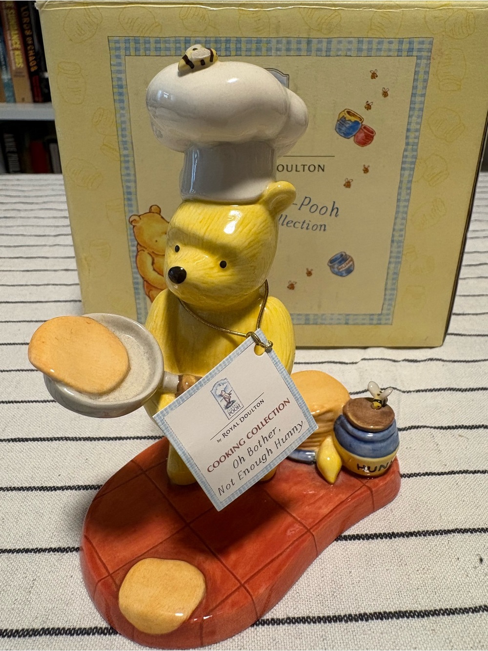 Royal Doulton Winnie the Pooh "Oh Bother, Not Enough Hunny" w/ Box Retired